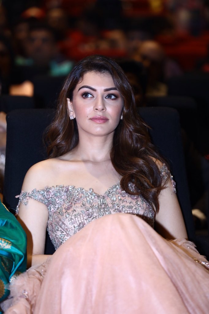 Tollywood Actress Hansika Motwani Stills at Siima Awards4